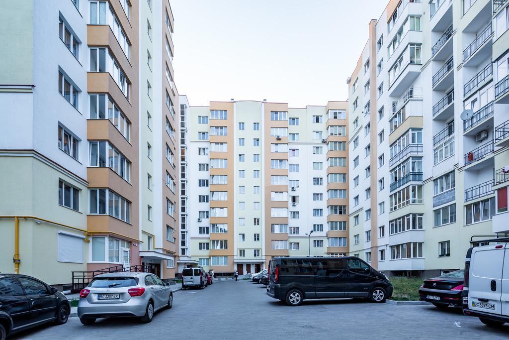 Apartments On The Square Of Prince Svyatoslav Lwów Zewnętrze zdjęcie